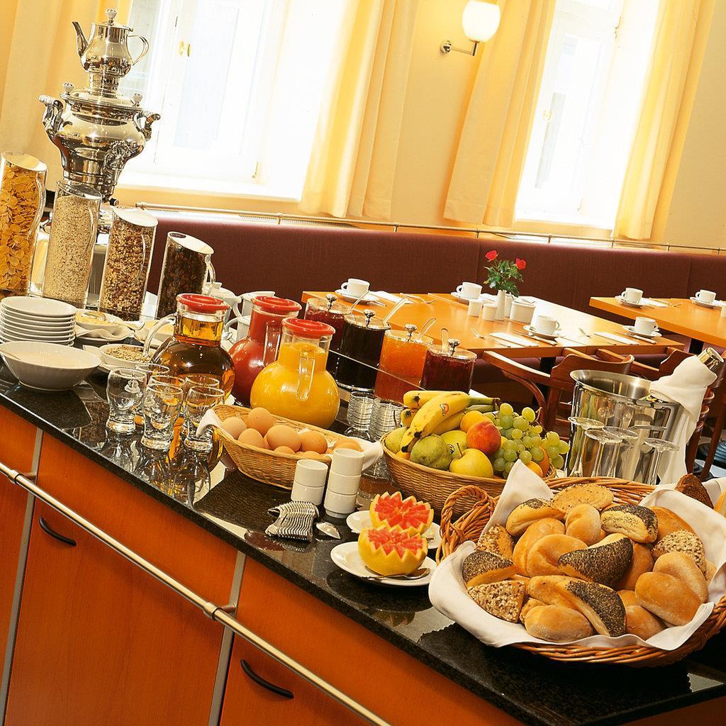 Sorat Hotel Cottbus Restoran foto
