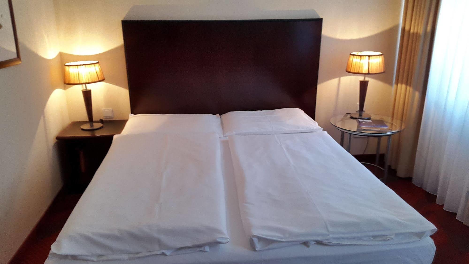 Sorat Hotel Cottbus Ruang foto